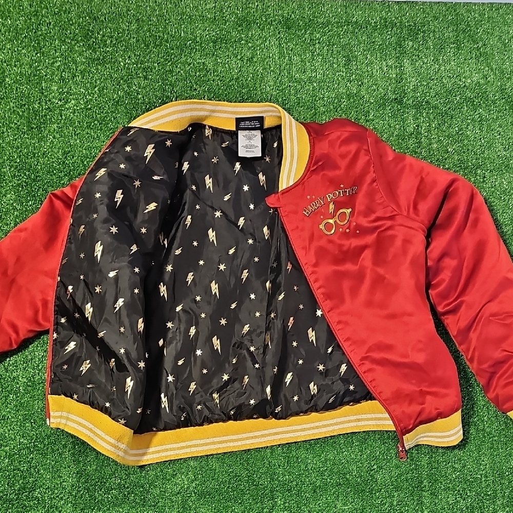 Red Hogwarts Bomber Youth Jacket With Side Pockets - Picture 9 of 10
